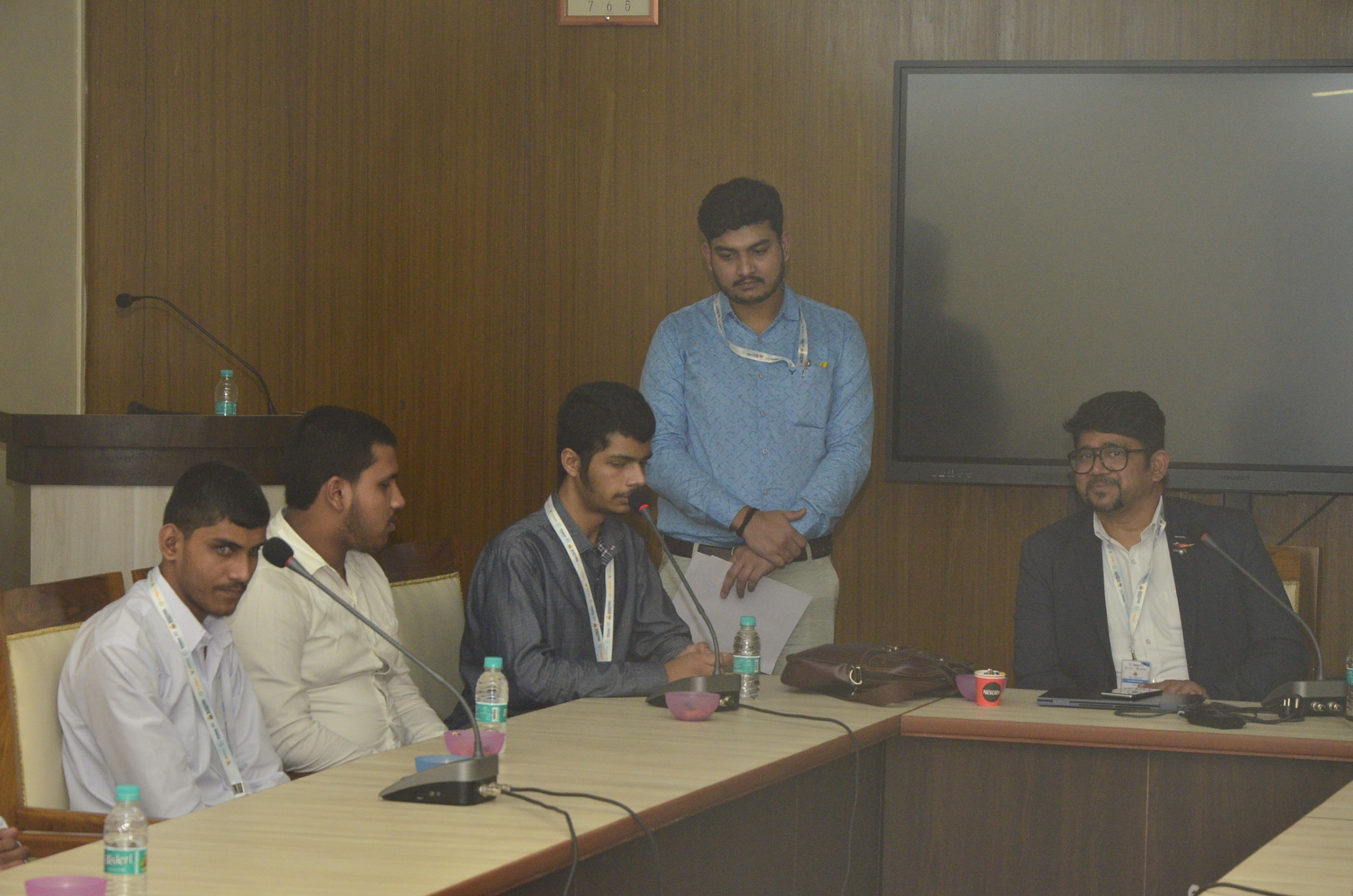 Closing ceremony and certificates